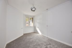 Bedroom- click for photo gallery